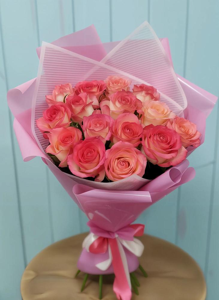 Букет 15 Розовых роз Равель в Звёздном Городке