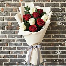 Букет цветов из:  Розы в Звёздном Городке