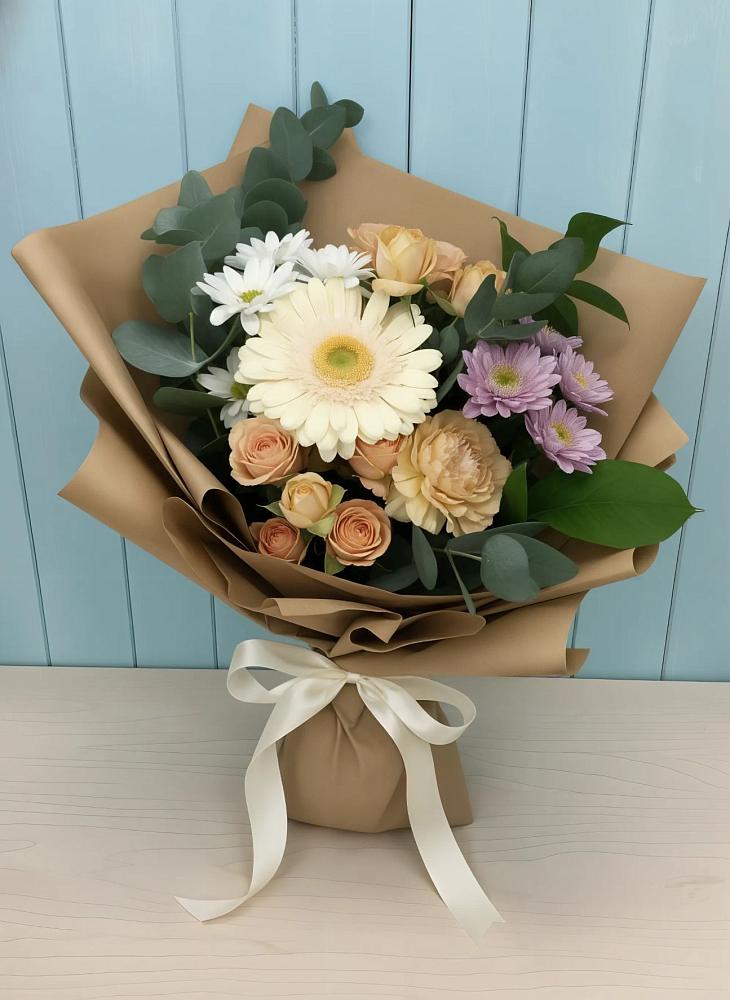 Букет цветов из: Герберы и Хризантемы в Звёздном Городке