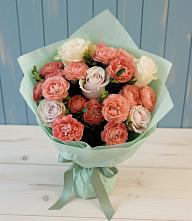 Букет цветов из:  Розы в Звёздном Городке