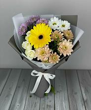 Букет цветов из:  Розы, Герберы и Хризантемы в Звёздном Городке