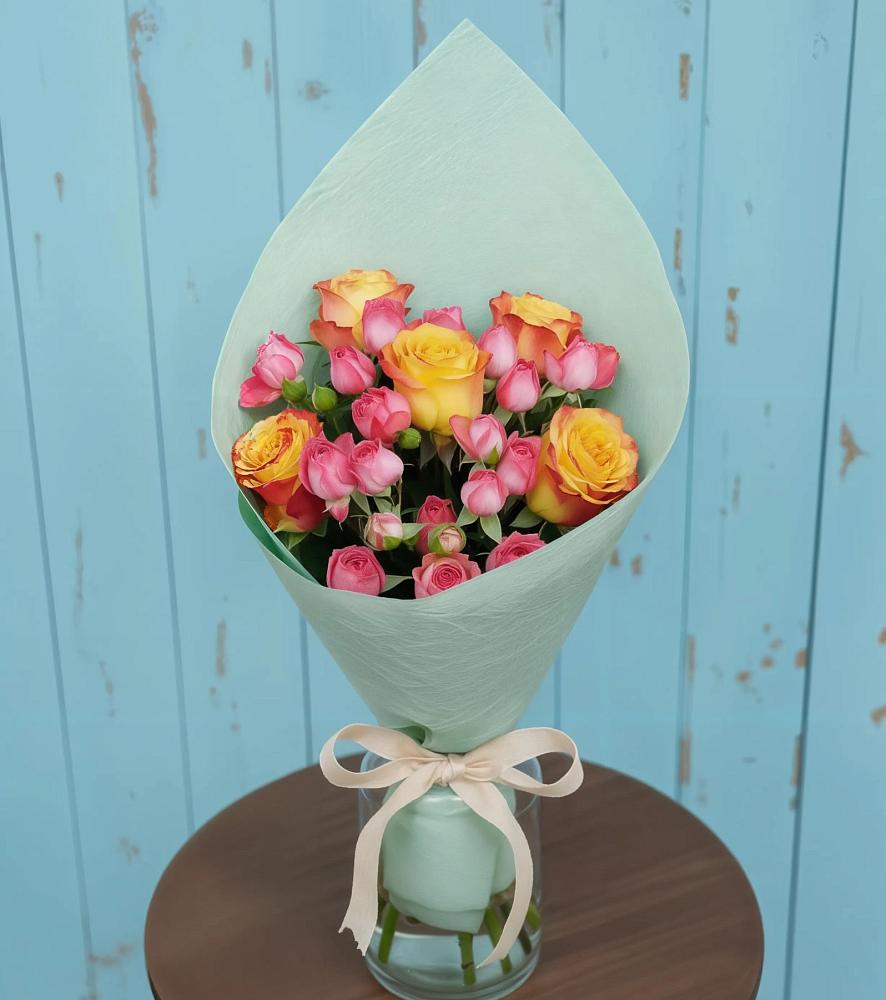 Букет цветов из: Розы в Звёздном Городке