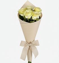 Букет цветов из:  Розы в Звёздном Городке