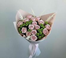 Букет цветов из:  Розы и Хризантемы в Звёздном Городке