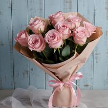 Букет цветов из:  Розы в Звёздном Городке