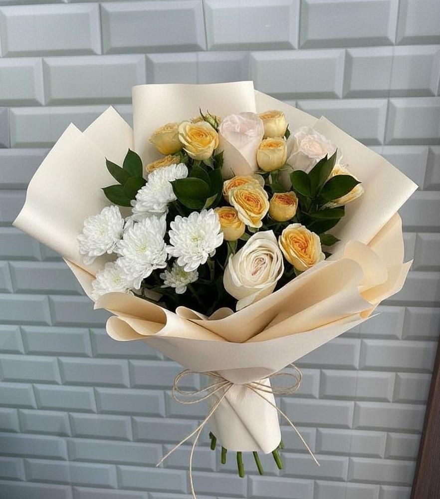 Букет цветов из: Розы и Хризантемы в Звёздном Городке