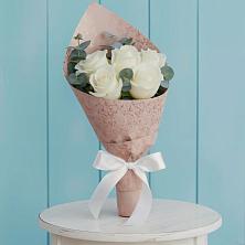 Букет цветов из:  Розы в Звёздном Городке