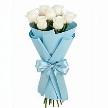 Букет 7 белых роз Проуд в Звёздном Городке