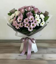 Букет цветов из:  Хризантемы и Розы в Звёздном Городке