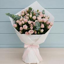 Букет цветов из:  Розы #REPLACE_PRED# Звёздном Городке