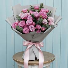Букет цветов из:  Розы в Звёздном Городке
